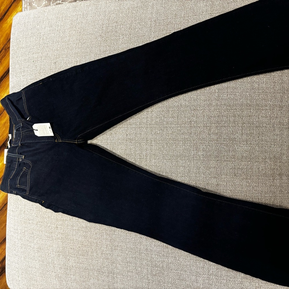70. NWT LEVIS 725 HIGH RISE BOOTCUT WOMEN'S JEANS Size 29 {$135} - Picture 6 of 9